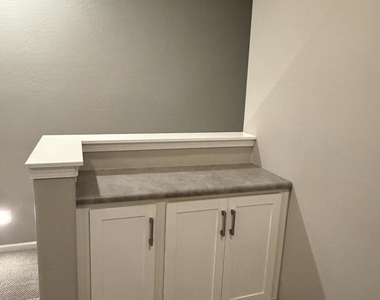 2477 W Market Place - Photo Thumbnail 9