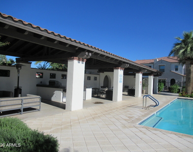 2477 W Market Place - Photo Thumbnail 17