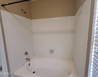 9126 W Maui Lane - Photo Thumbnail 9