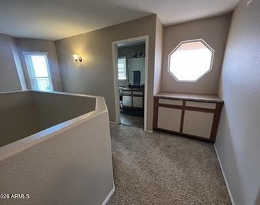 1132 W Sparrow Drive - Photo Thumbnail 22