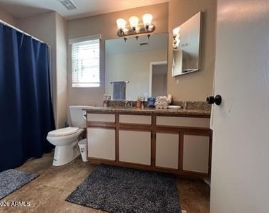 1132 W Sparrow Drive - Photo Thumbnail 21