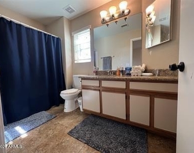1132 W Sparrow Drive - Photo Thumbnail 20