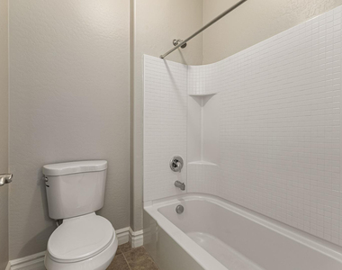 4307 E Yellowstone Place - Photo Thumbnail 39