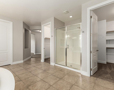 4307 E Yellowstone Place - Photo Thumbnail 56