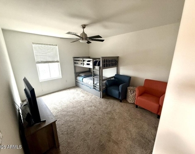 2329 E Huntington Drive - Photo Thumbnail 19
