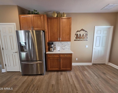 9911 E Prospector Drive - Photo Thumbnail 11