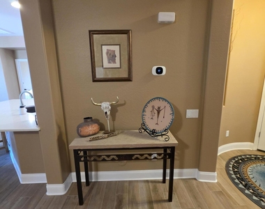 9911 E Prospector Drive - Photo Thumbnail 7