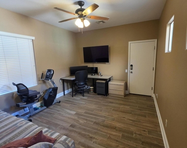 9911 E Prospector Drive - Photo Thumbnail 19