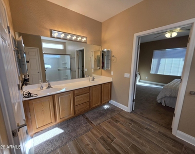 9911 E Prospector Drive - Photo Thumbnail 17