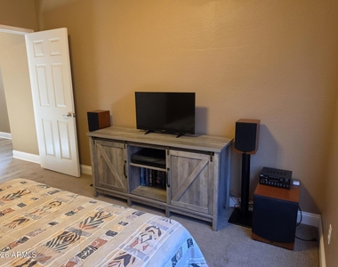 9911 E Prospector Drive - Photo Thumbnail 1