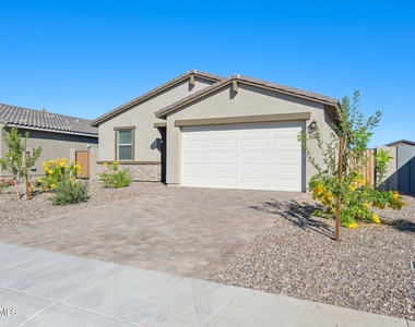 4328 W Janie Street - Photo Thumbnail 2