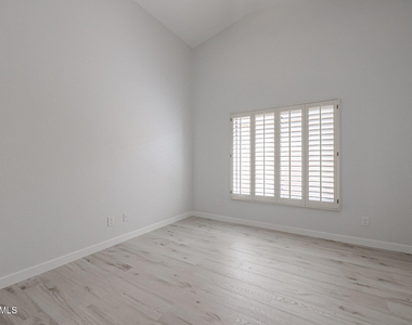 14816 W Merrell Street - Photo Thumbnail 17