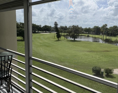 3871 Via Poinciana - Photo Thumbnail 14
