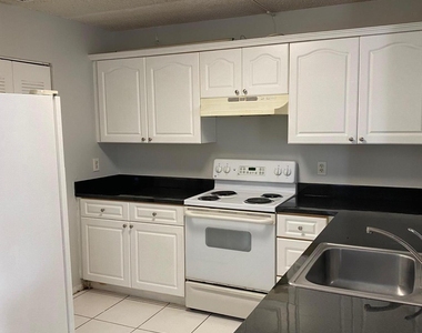 11453 Nw 35th Street - Photo Thumbnail 6
