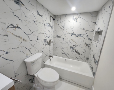 2011 Nw 46th Avenue - Photo Thumbnail 16