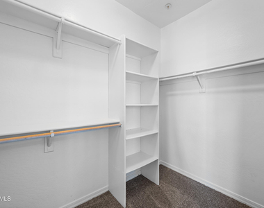4608 W Maryland Avenue - Photo Thumbnail 16