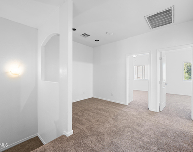 4608 W Maryland Avenue - Photo Thumbnail 11