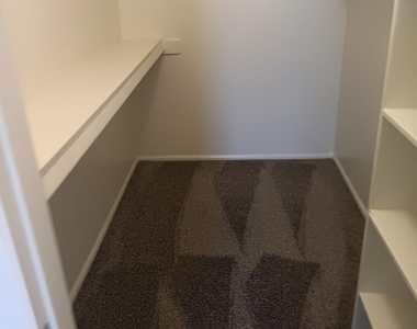 623 W Guadalupe Road - Photo Thumbnail 22