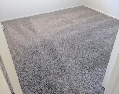 623 W Guadalupe Road - Photo Thumbnail 17