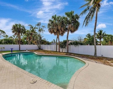 7187 Thompson Road - Photo Thumbnail 40