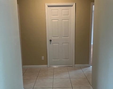 7187 Thompson Road - Photo Thumbnail 7