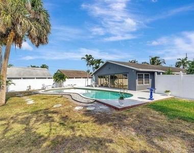 7187 Thompson Road - Photo Thumbnail 26