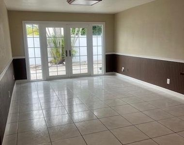 7187 Thompson Road - Photo Thumbnail 5