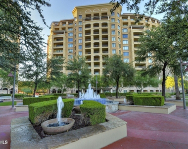 7181 E Camelback Road - Photo Thumbnail 22
