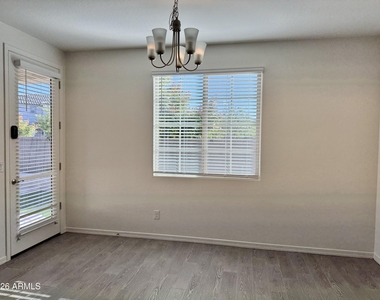 905 S Canal Drive - Photo Thumbnail 12