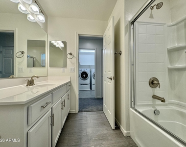 905 S Canal Drive - Photo Thumbnail 31
