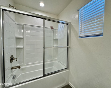 905 S Canal Drive - Photo Thumbnail 34