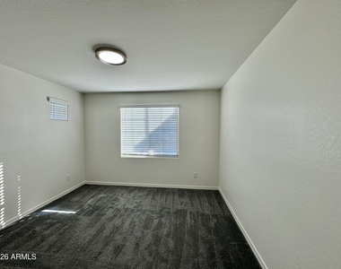 905 S Canal Drive - Photo Thumbnail 26