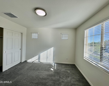 905 S Canal Drive - Photo Thumbnail 27