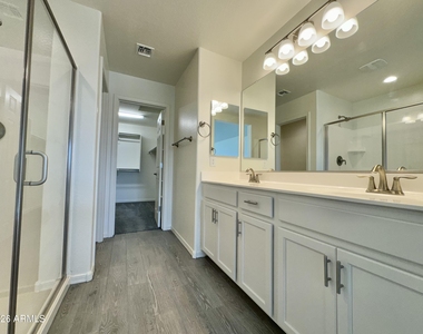 905 S Canal Drive - Photo Thumbnail 21