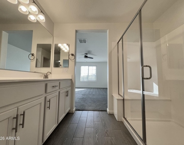 905 S Canal Drive - Photo Thumbnail 19