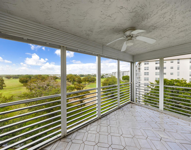 625 Oaks Drive - Photo Thumbnail 21