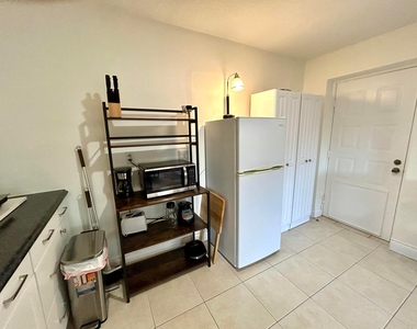 820 Lantern Tree Lane - Photo Thumbnail 5