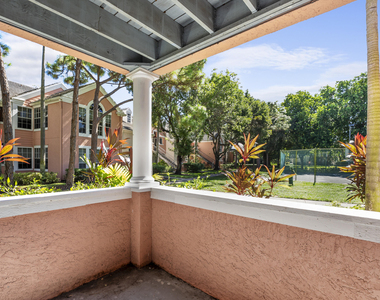 1001 Crystal Way - Photo Thumbnail 24
