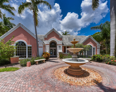 1001 Crystal Way - Photo Thumbnail 37