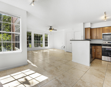 1001 Crystal Way - Photo Thumbnail 2