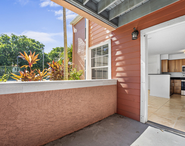 1001 Crystal Way - Photo Thumbnail 23