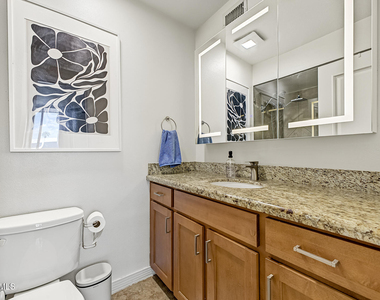 1225 E Medlock Drive - Photo Thumbnail 16