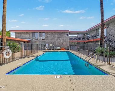 1225 E Medlock Drive - Photo Thumbnail 26