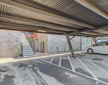 1225 E Medlock Drive - Photo Thumbnail 28