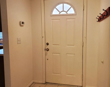 16805 E Ibsen Drive - Photo Thumbnail 3