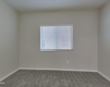 4536 E Grandview Street - Photo Thumbnail 13