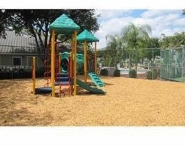 11295 W Atlantic Boulevard - Photo Thumbnail 3