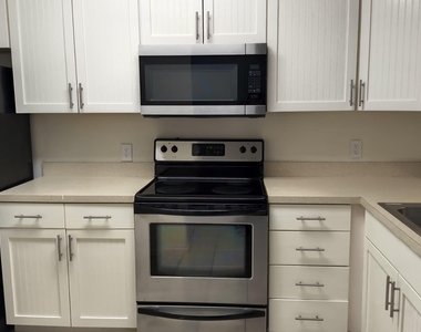 11295 W Atlantic Boulevard - Photo Thumbnail 7