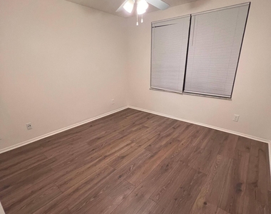 11295 W Atlantic Boulevard - Photo Thumbnail 16