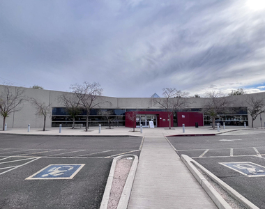 425 E Marco Polo Road - Photo Thumbnail 34